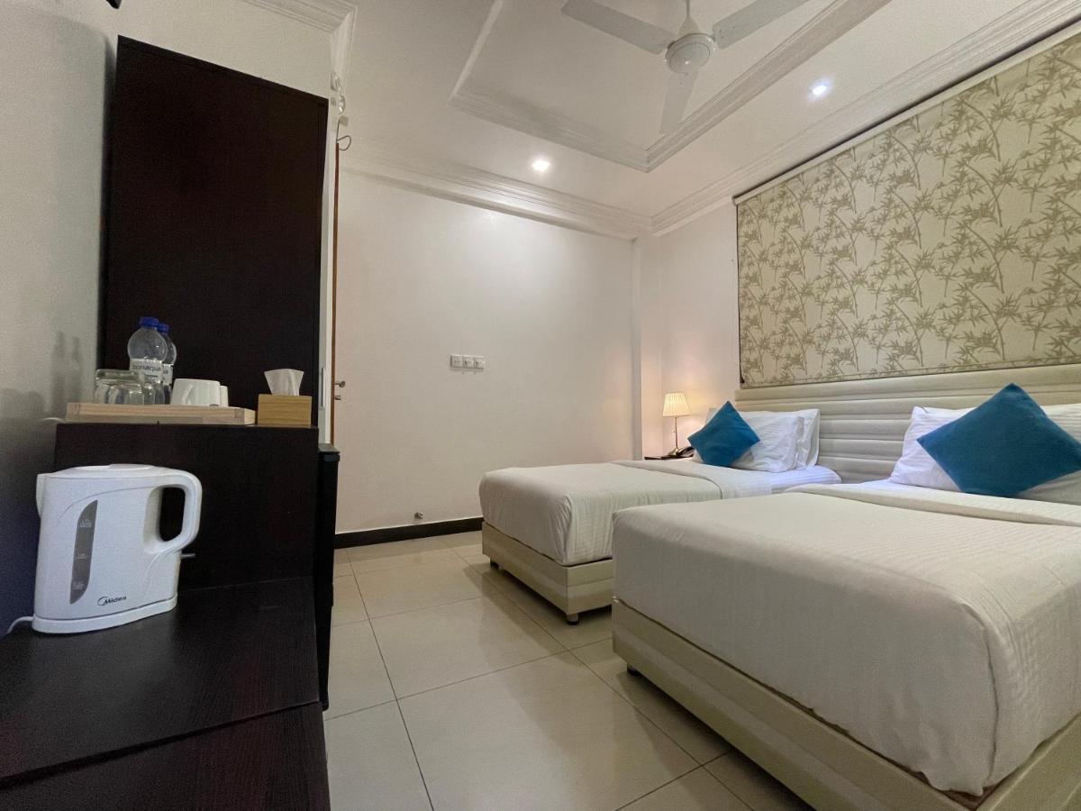 Huvan Beach Hotel At Hulhumale Dış mekan fotoğraf