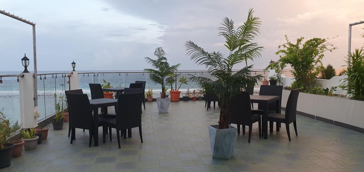 Huvan Beach Hotel At Hulhumale Dış mekan fotoğraf