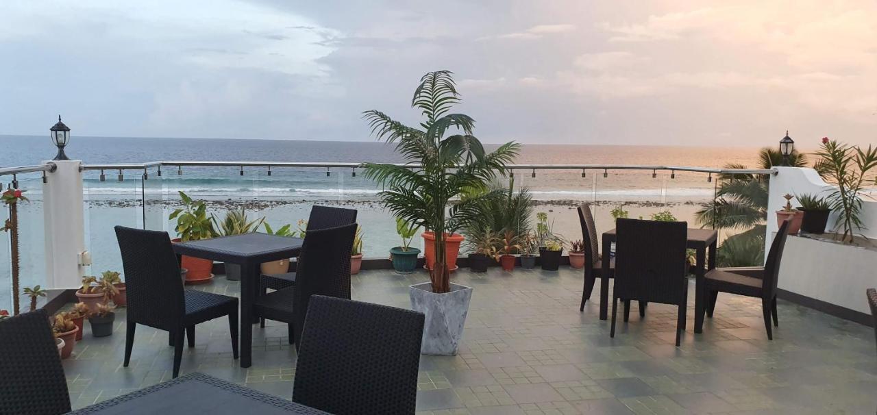 Huvan Beach Hotel At Hulhumale Dış mekan fotoğraf